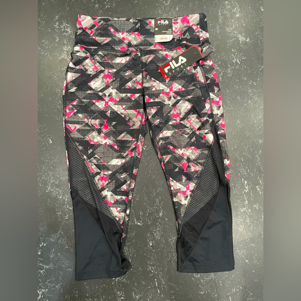NWT FILA women’s crop athletic leggings